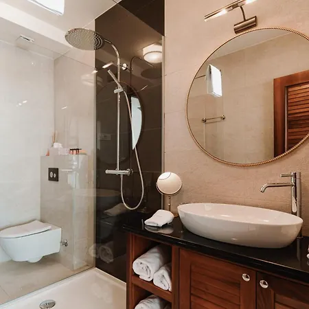 Penthouse Vinci Apartment *