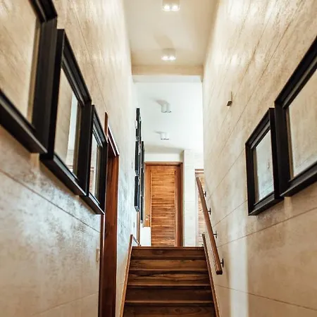 아파트 Penthouse Vinci *